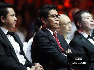 贝森特携手,沃什亮相,峰会现场,友博体育,友博平台,体育娱乐,友博娱乐,体育比分